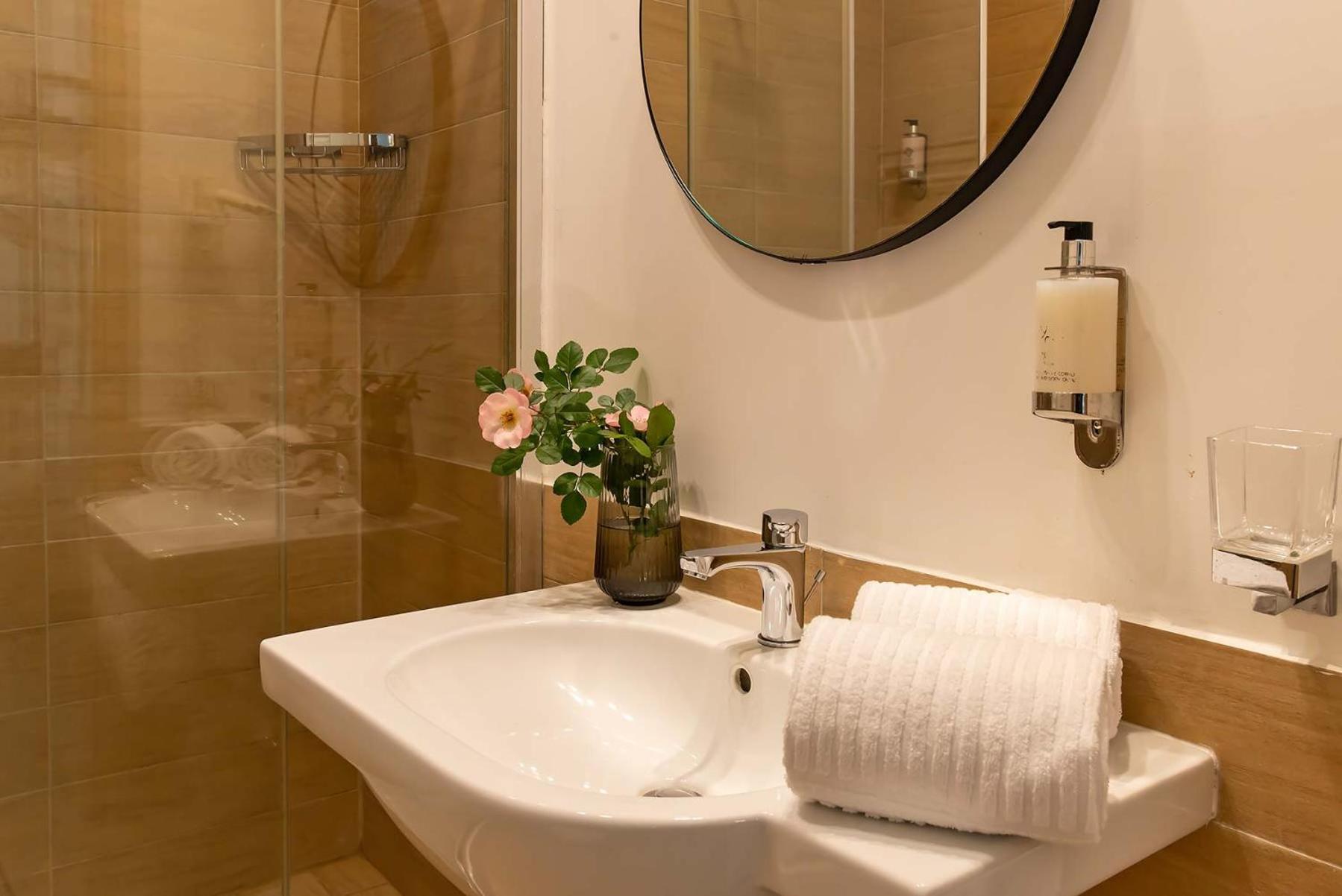 94Rooms Vatican Guest House - Vigliena Rome Extérieur photo